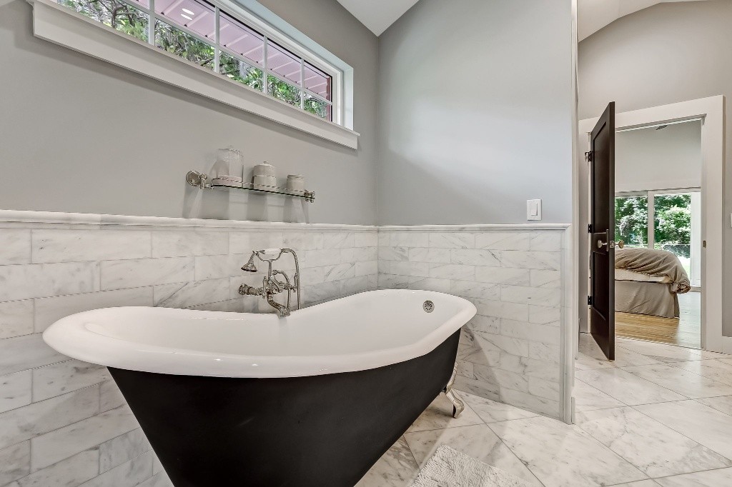 What I’ve Learned Designing Bathrooms in Jacksonville&nbsp;Homes
